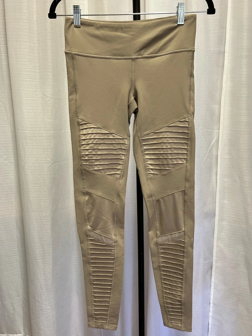 Alo Yoga High-Waist Moto Legging in the 